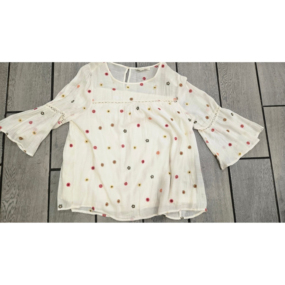 Figueroa + Flower Boho Embroidered Floral Bell Sleeve Blouse Ivory RUT114E55X
